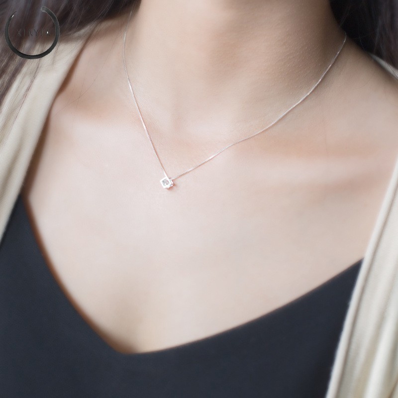 Kalung Alloy Anti Karat Crystal Rantai dengan Liontin Batu Zircon Bentuk Kotak untuk Wanita