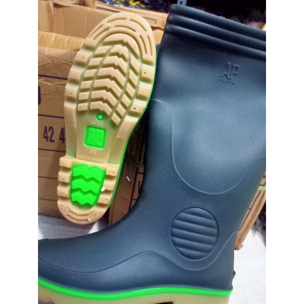 sepatu AP Boots  2003 green kuat dan tangguh tahan minyak