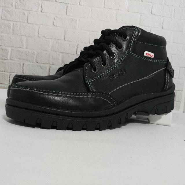 Sepatu Boots Pria Bahan Kulit Asli Istimewa