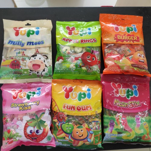 

PERMEN YUPI 110GR