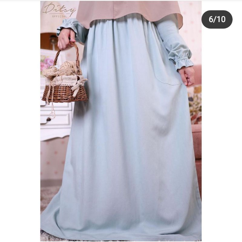 Ditsy Desember Visline Pistachio size S by ditsy