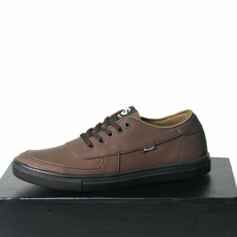 FASTER BROWN Sepatu Casual Pria Sneakers Hitam Doff Kulit PU Original Sneaker Kets Santai Main Kerja Kasual