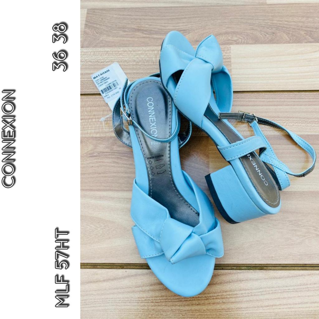 sandal c biru