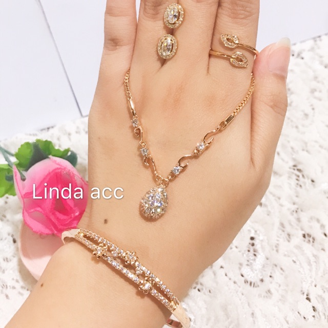 set zirkon gelang ada bukaan lapis emas 18 karat 8