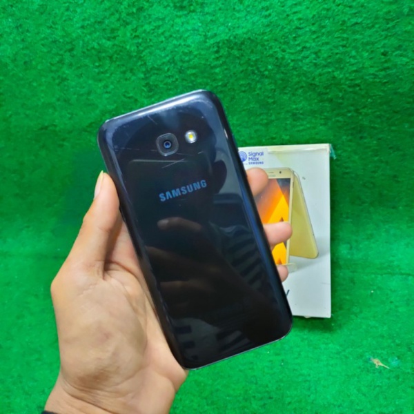 Dijual SAMSUNG A5 2017 3/32GB SECOND Berkualitas