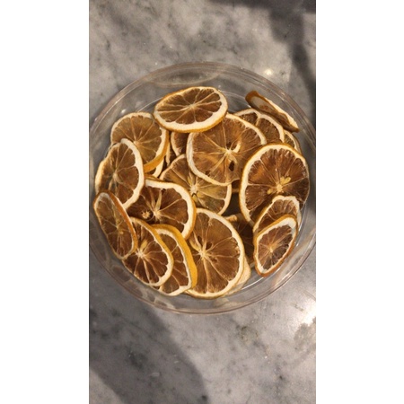 

Dried Lemon Slice / Lemon Kering Iris 50 gram