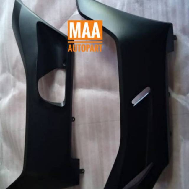 Cover Floor Side Dek Lantai Pijakan Samping Bawah  PCX 150 Lokal K97 Matte Black Hitam Doff 64431K97