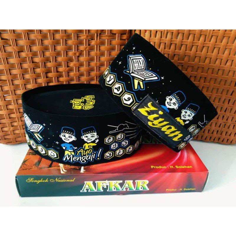 Peci Karakter free nama Tayo / Upin-Ipin