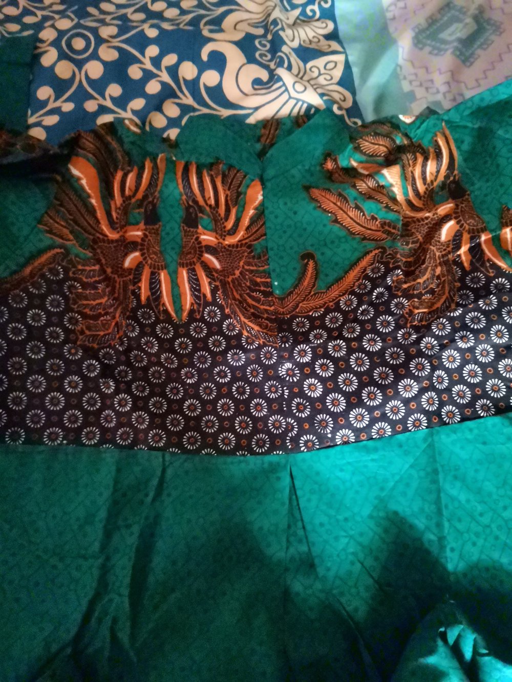 Batik Couple Keluarga Sania Ruffle Ori Ndoro Jowi Dnt Motif Tatantula Hijau