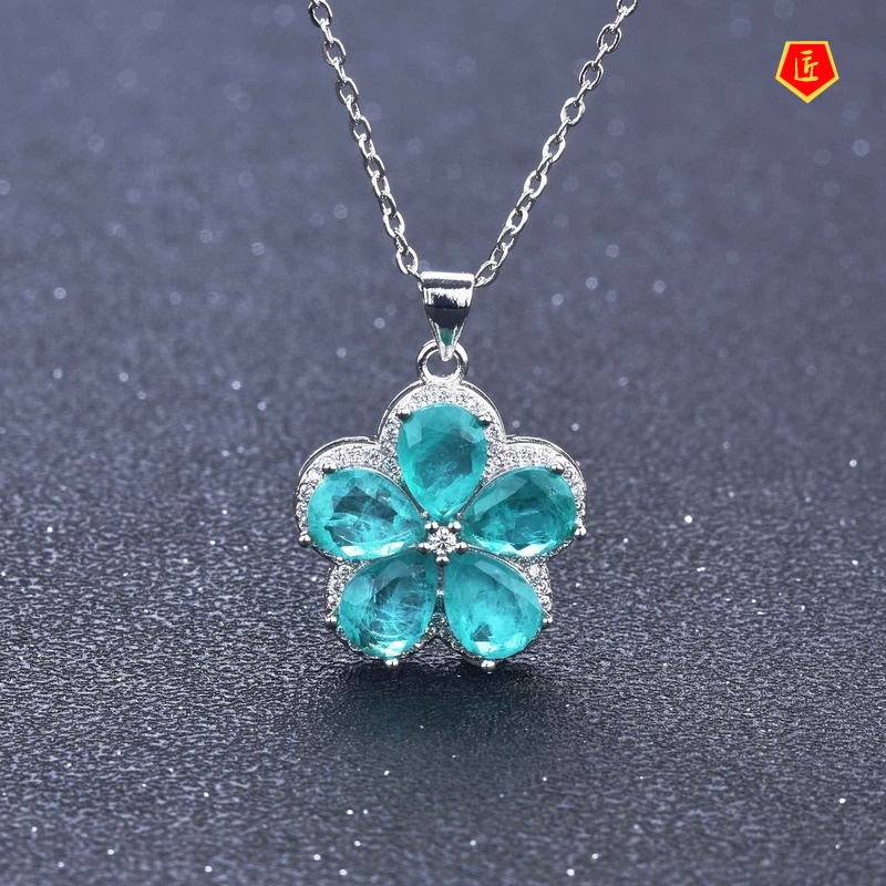 [Ready Stock]Micro-Inlaid Diamond Drop Shape Clover Flower Necklace Elegant and Fashionable