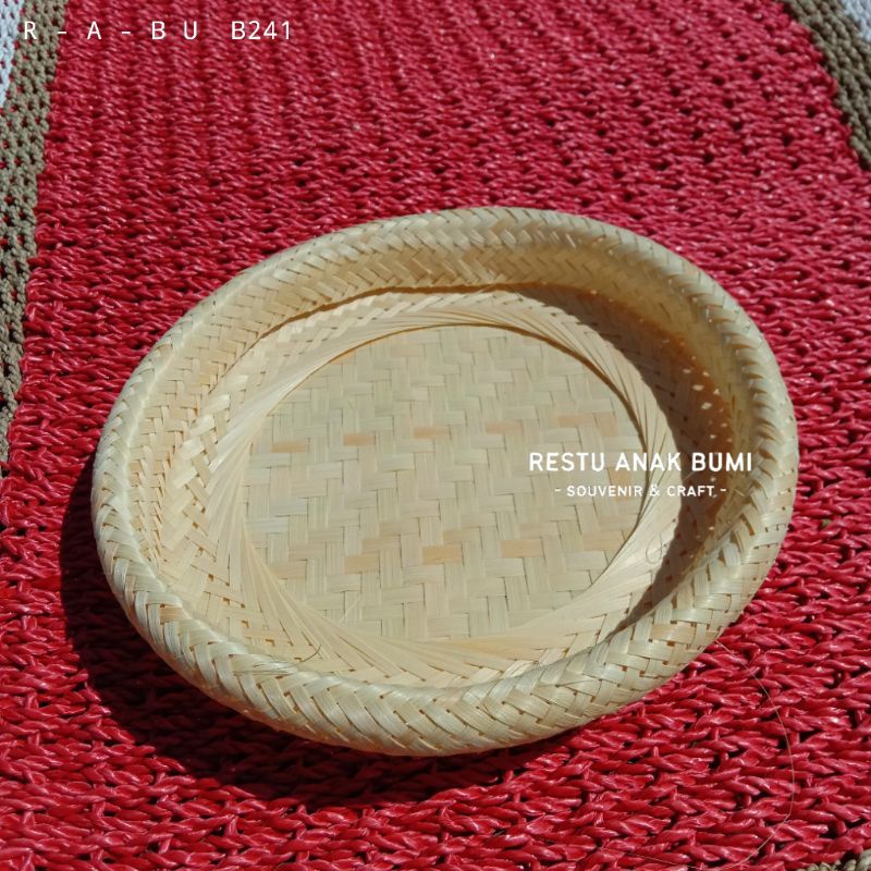 

Promo (B241) Nampan Saji Bulat Anyaman Bambu D.30cm|Wadah Gelas|Loyang Kotak|Wooden Tray|Seserhan|Hajatan | Loaster | Anyaman Bambu | Nampan Bambu | Tatakan Gelas | Gelas | Alat Dapur | Hantaran | Wadah Seserahan