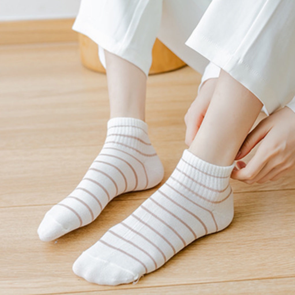 Kaos Kaki Brown Fashion Pendek Semata Kaki / Kaus Kaki Sport Modis Teddy Bear Brown Short Ankle Cute Socks / Kaos Kaki Motif Polos Kotak Garis Sporty-3