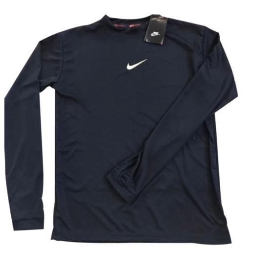 nike top with thumb hole