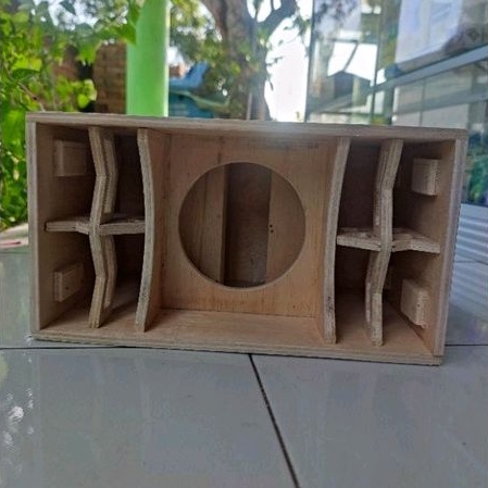 BOX TH NMAX 6 INCH