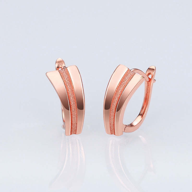 Anting Hoops Bentuk Bulat Warna Rose Gold Bahan Tembaga Untuk Wanita