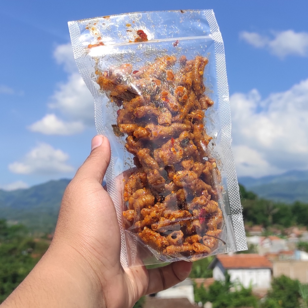 Keripik Usus Ayam 250gr Seblak Daun Jeruk Halal 100%