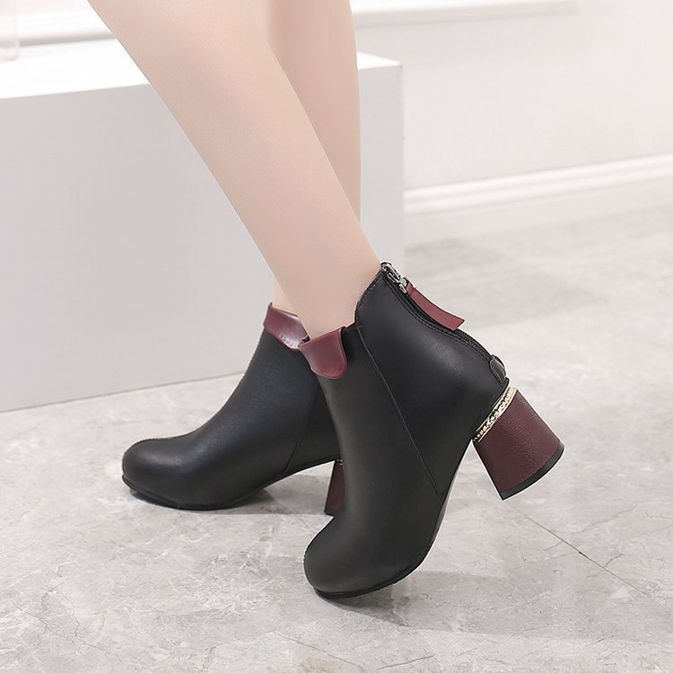 [DF FOOTWEAR] Sepatu Boots Import Wanita Model Mid Heels Tebal Warna Merah DF 565