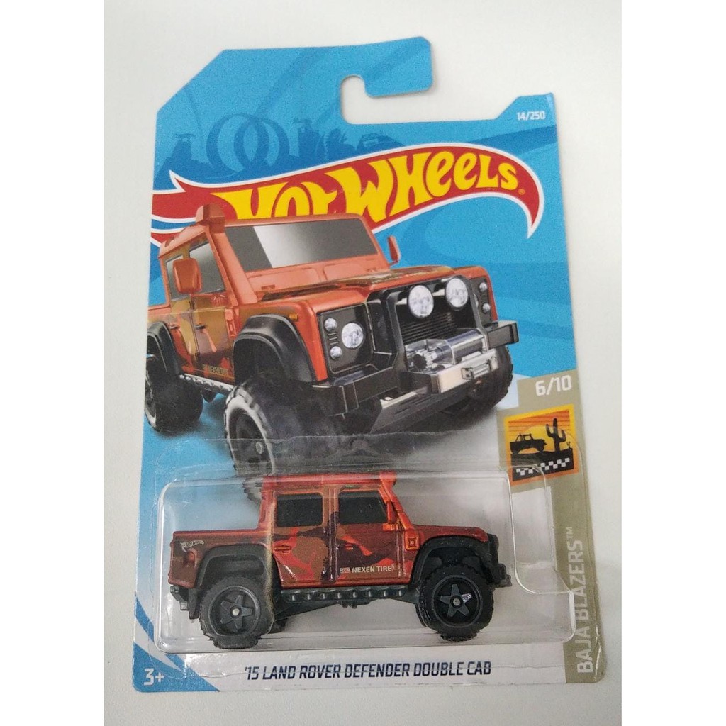 Hot Wheels 15 Land Rover Defender Double Cab cabin ORANGE HW Baja Blazers Hotwheels Mobil mainan