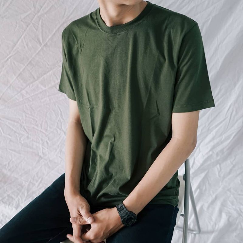 Kaos Polos Hijau Army (cotton Combed 30s Premium)