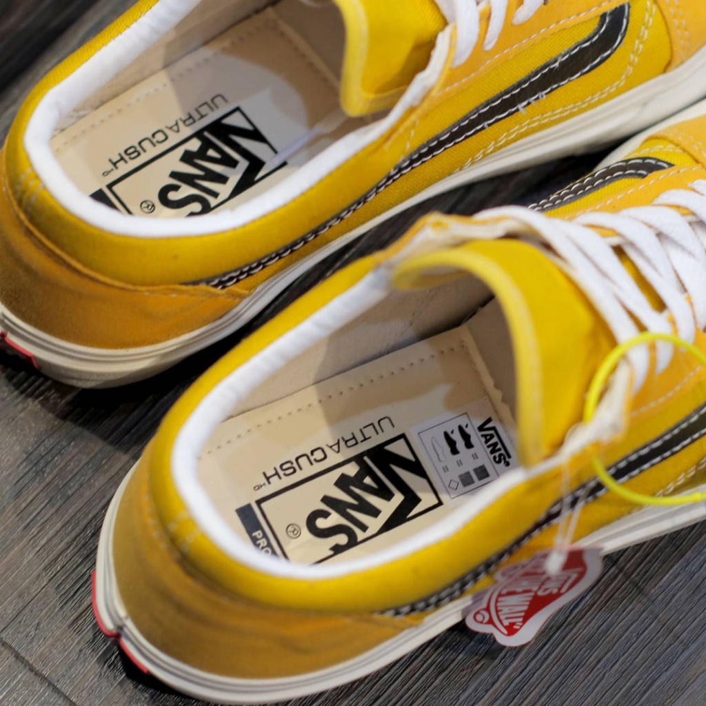 V OLDSKOOL MARSMELLOW YELLOW LIST BLACK TERBARU SEPATU KETS PRIA PREMIUM