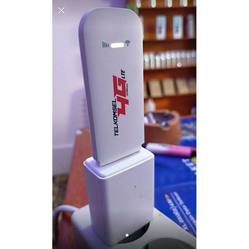 Modem Wifi - Modem Usb Telkomsel 300Mbps 4G LTE All Operator