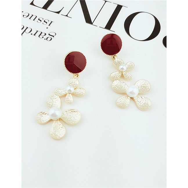 LRC Anting Tusuk Fashion Gold Pearl Flower Earrings F49334