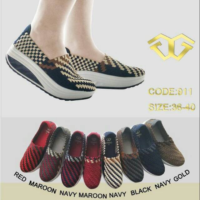 SEPATU RAJUT/ ANYAMAN WANITA OGGO WEDGES 911