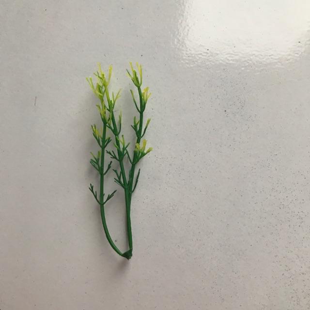 Filler bunga palsu 1 pak isi 100 pcs. Hiasan bunga. Pemanis bunga-Type d-10cm