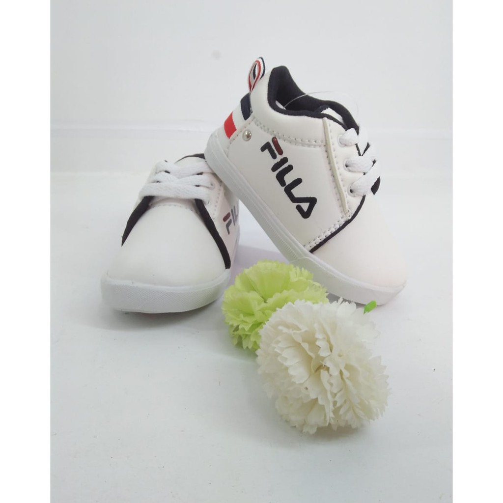Sepatu Anak Filla Putih