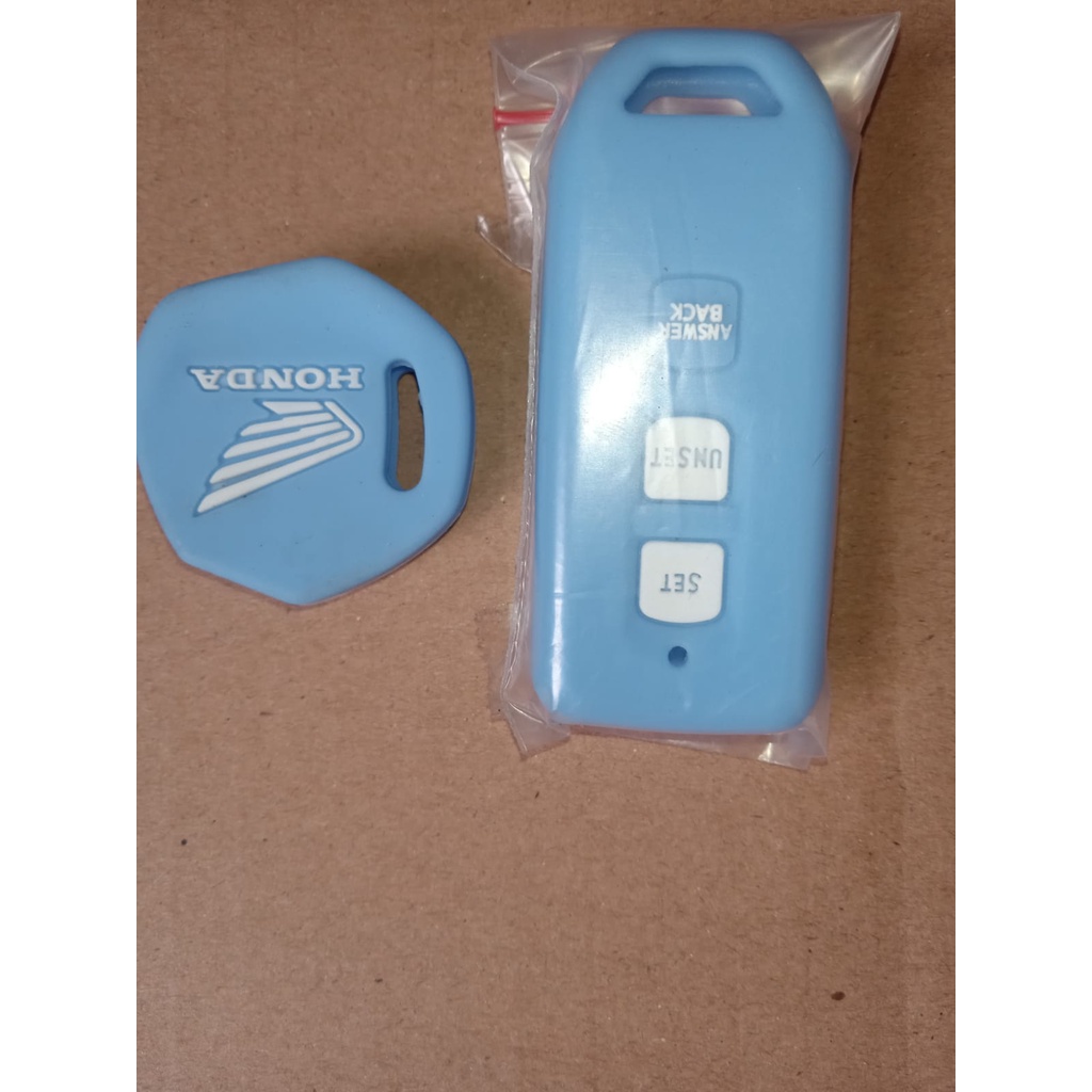 Cover  Silikon Paket Kunci Keyless &amp; kunci Motor Honda Vario 125  3 Tombol (2 in 1)