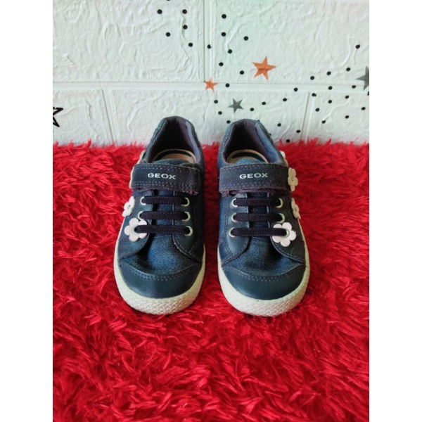 Sepatu anak second | preloved sepatu anak