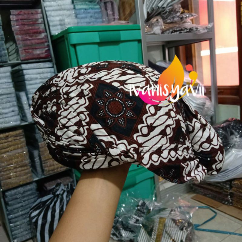 BLANGKON JOGJA BATIK POLOS, Motif Parang Matahari