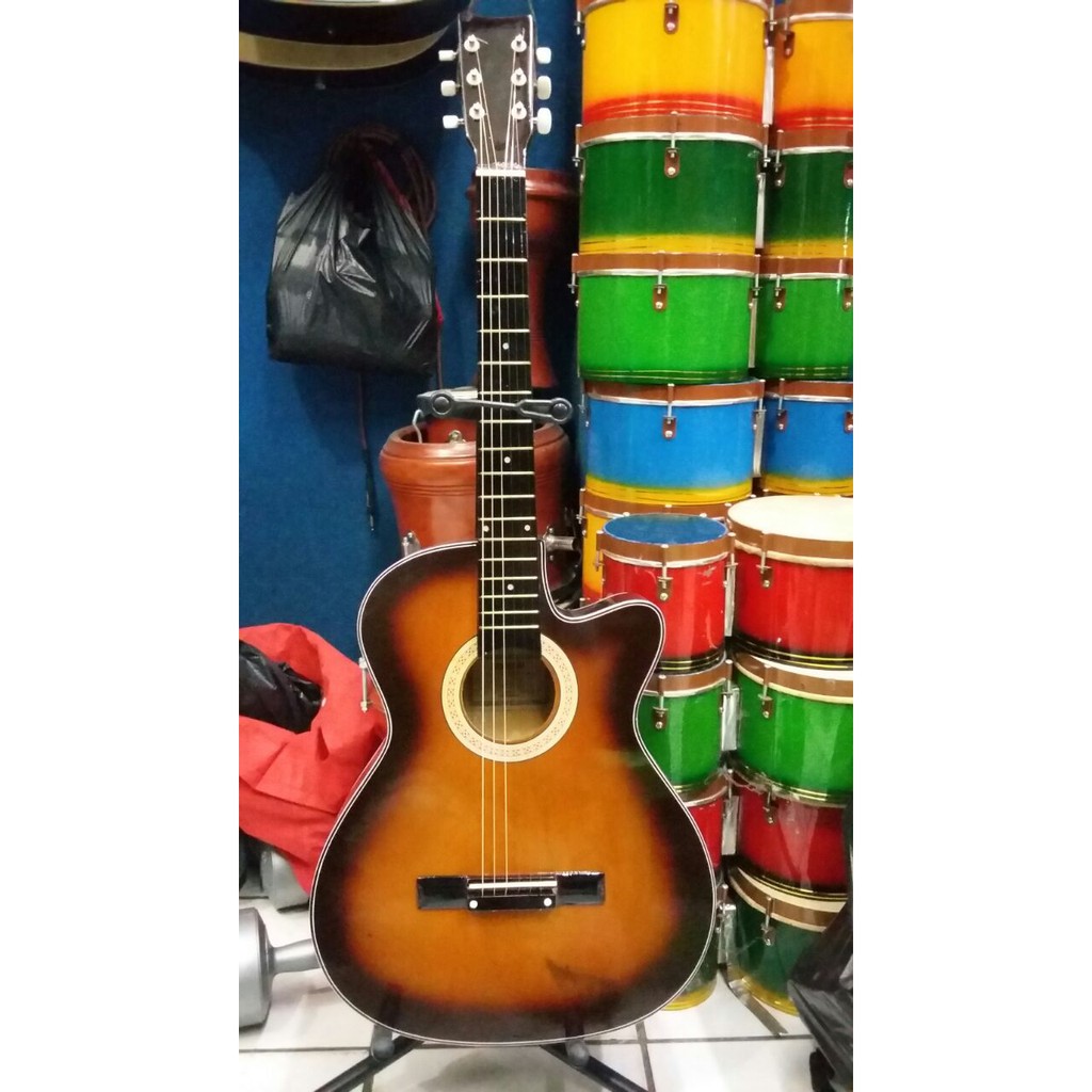 Gitar Akustik Merk Yamaha Warna Sunburst Senar String Buat Pemula Belajar Jakarta Murah