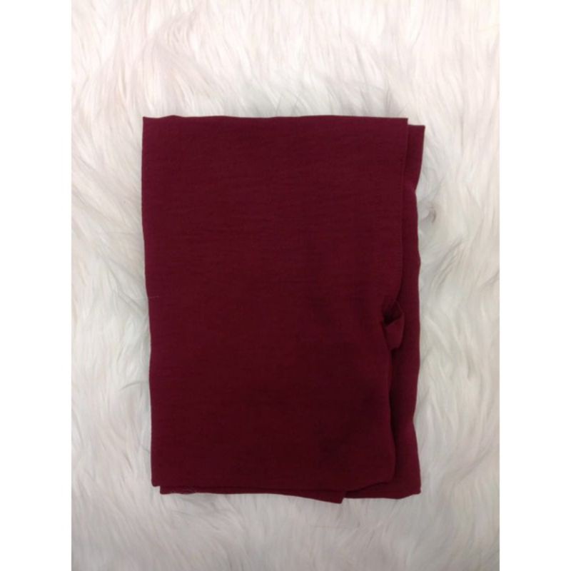 Hijab Bergo pet crinkle maroon