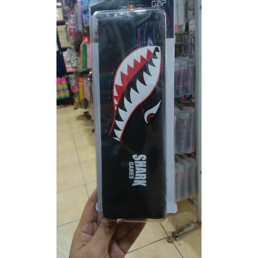 

TENPAT PENSIL GZIP SHARK GAMES 89294/TEMPAT PENSIL MURAH/TEMPAT PENSIL SHARK GAMES