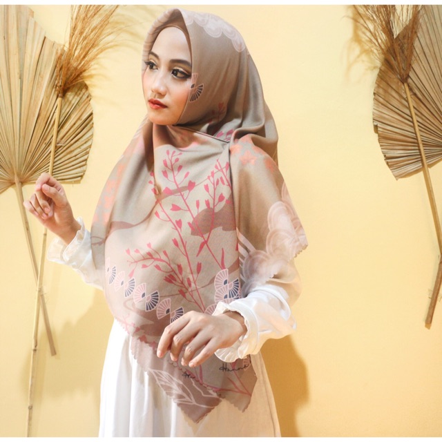 Hijab Printing Voal premium ukuran Syar’i 140x140cm