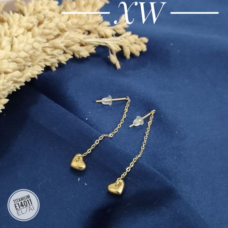 Anting Titanium Stud Love Jurai warna gold E14011