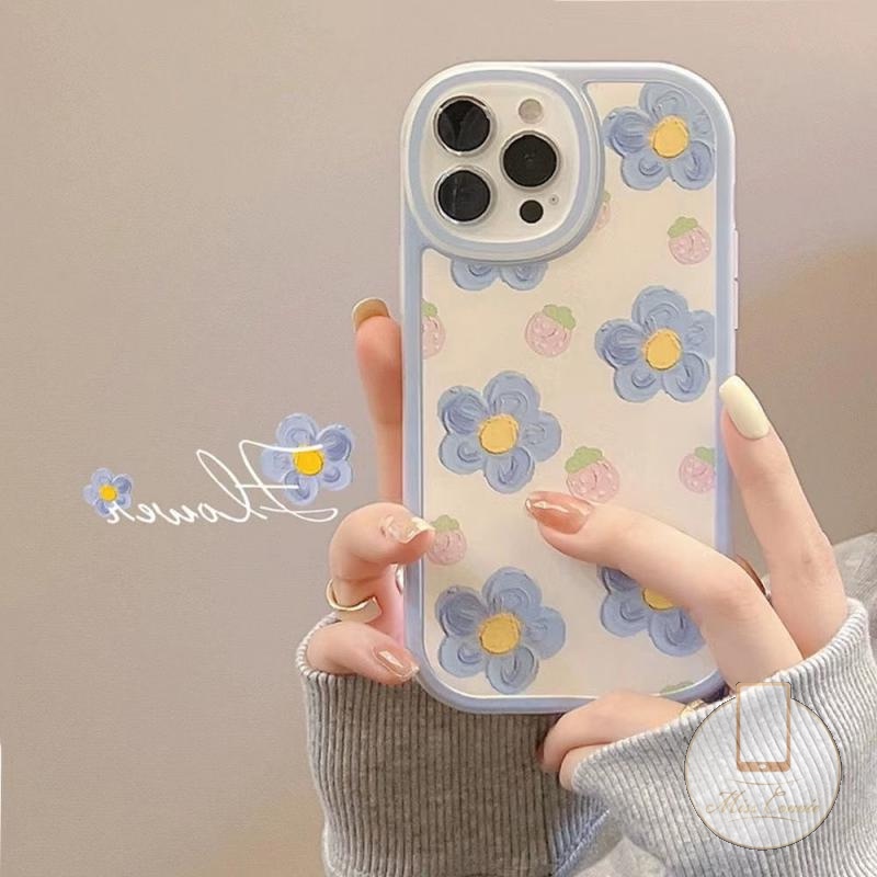 IPHONE Ins Lukisan Cat Minyak Pola Bunga Biru Kompatibel Untuk Iphone11 12 13 14 Pro Max7 8 6 6s Plus XS X XR XS Max SE 2020lembut Tpu Musim Panas Strawberry Shockproof Pelindung Kamera Back Case