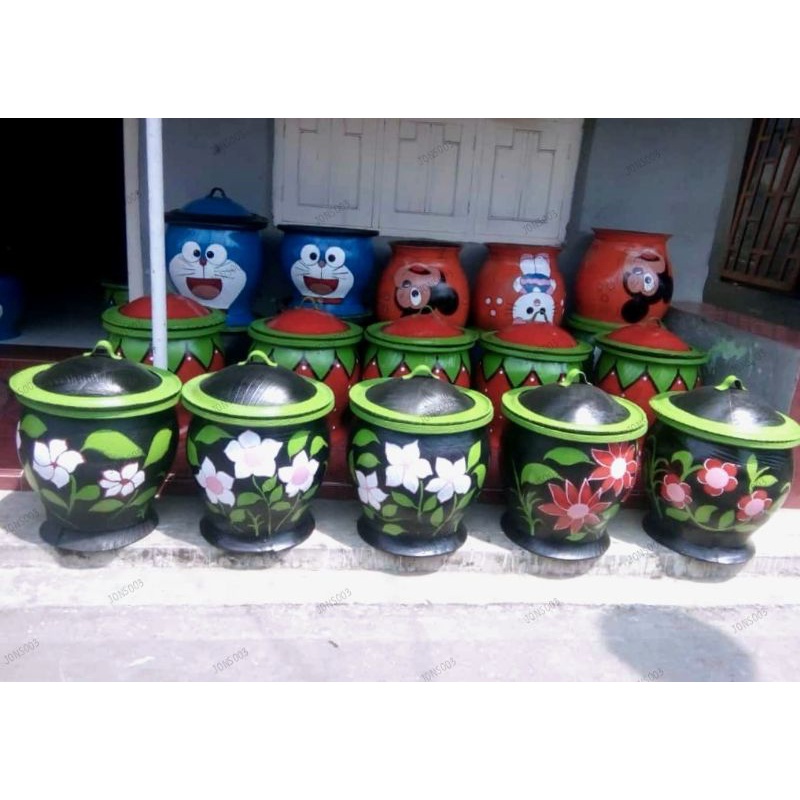 Bak sampah pot bunga motif bunga dari karet ban bekas ukuran jumbo standar kecil