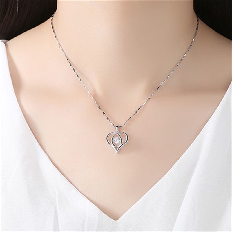 [Ready Stock]Fashion New Silver-Plated Diamond Love Pendant Necklace