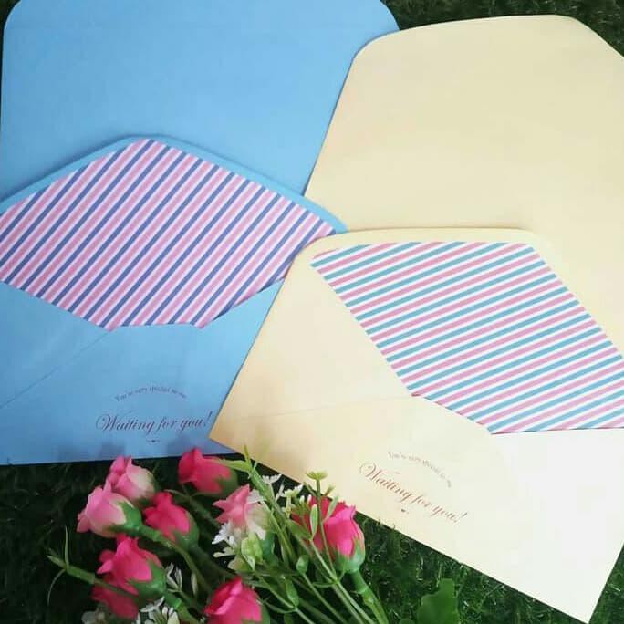 

Open Ds Amplop Surat/Amplop Lebaran/Amplop Imlek - Blue Yellow Line Series