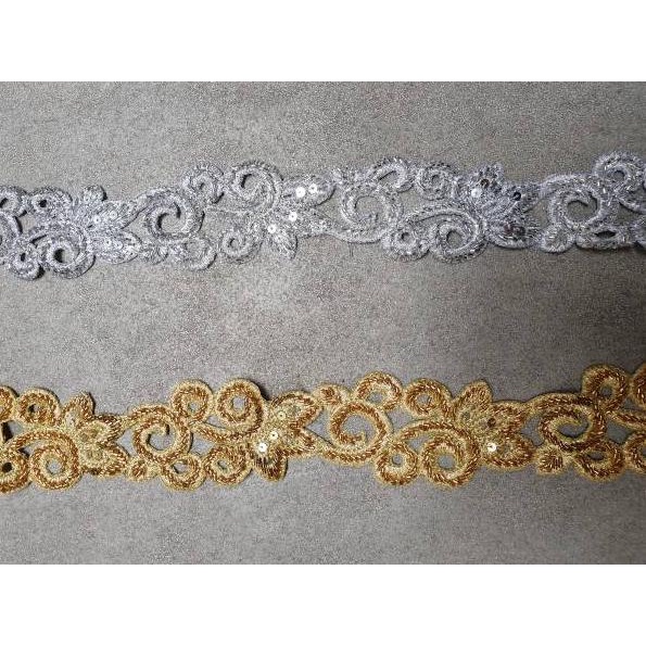 Renda Bordir motif payet