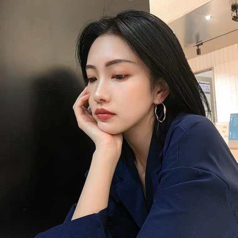 Anting Bulat Besar Elegan Ala Perancis Untuk Wanita