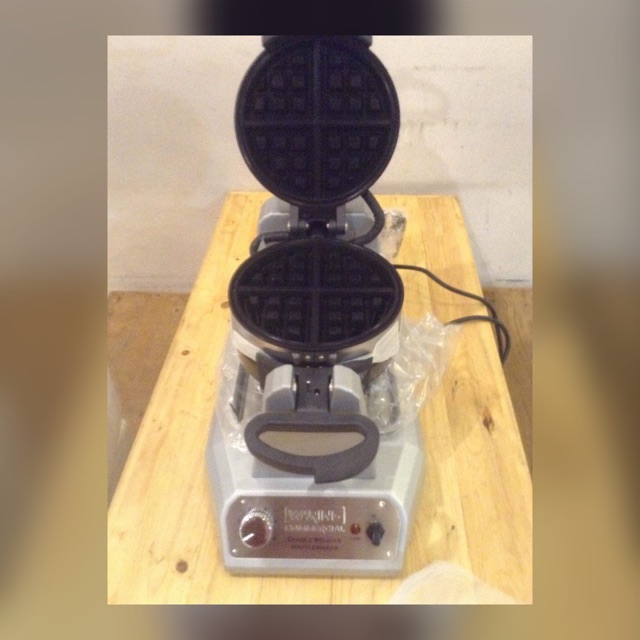 Waring Commercial WW200E Double Electric Waffle Maker Mesin Pembuat