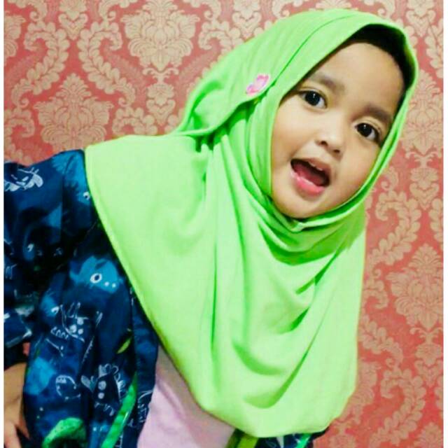 Jilbab instan pashmina instan pastan anak tinggal slup bahan kaos adem bukan merk HILZEA HULYA ya