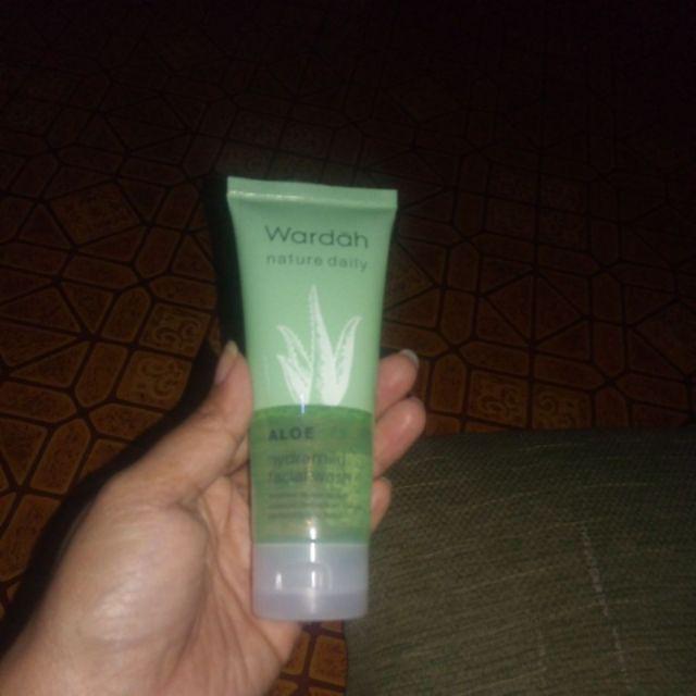 Sabun Cuci Muka Wardah Aloe Hydramild Facial Wash 60ML