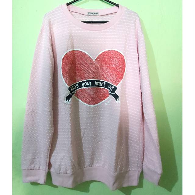 PRELOVED-Sweater Nevada