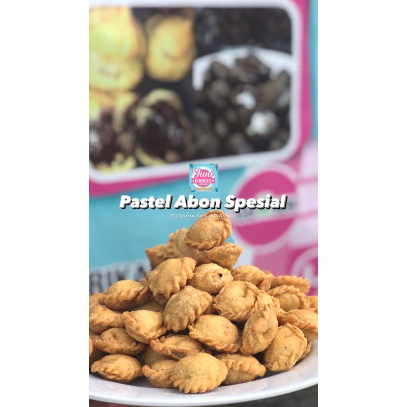 

Pastel Abon 500gr / @yunicookies.pontianak