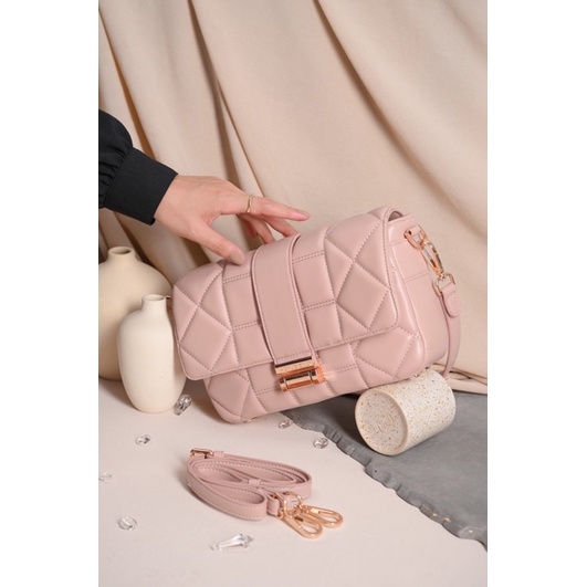 Odella Bag Blush by Heylocal