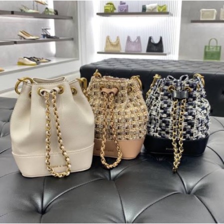 5.5 CK | CNK VENETO TWEED BUCKET BAG + FREE BUBBLEWARP